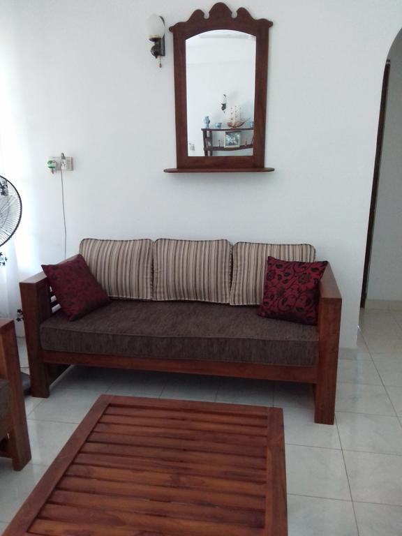 Serenity Villa Hikkaduwa Exterior photo